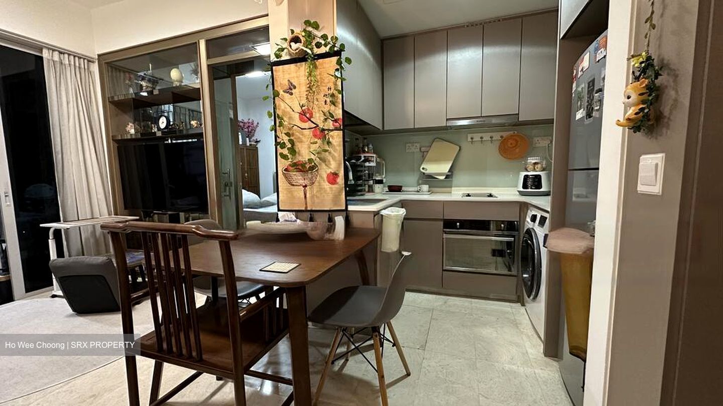 euHabitat (D14), Condominium #481012231